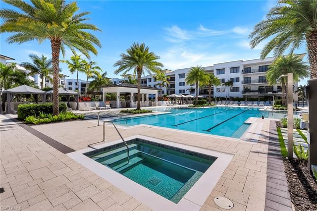 1125 Central AVE 571, Naples, FL 34102