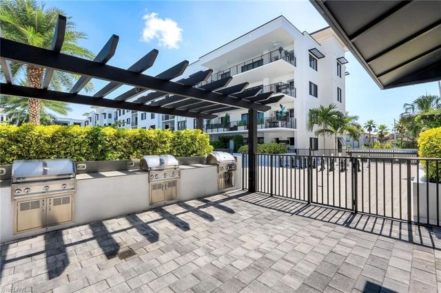 1125 Central AVE 571, Naples, FL 34102