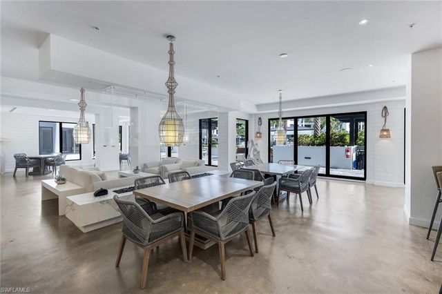 1125 Central AVE 571, Naples, FL 34102