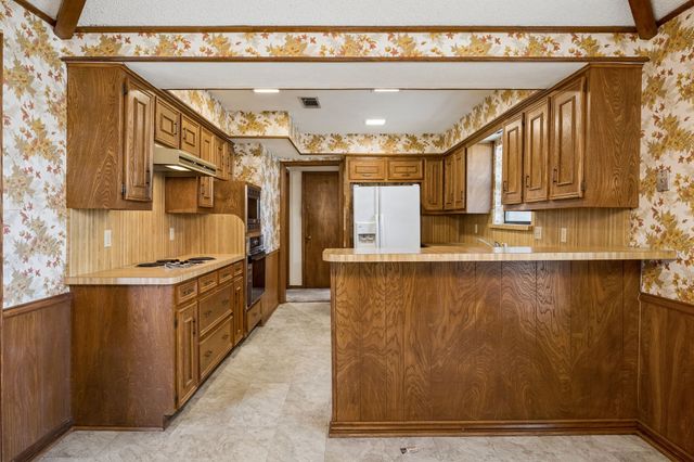 6017 Timber Creek Lane, Dallas, TX 75248