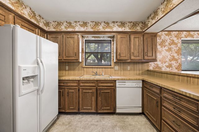 6017 Timber Creek Lane, Dallas, TX 75248