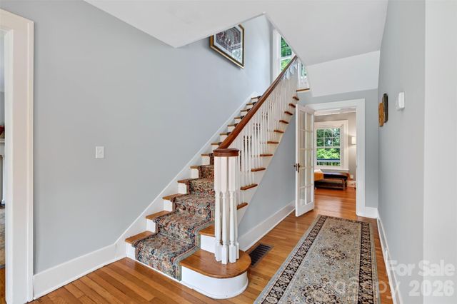 55 Edgemont Road, Asheville, NC 28801