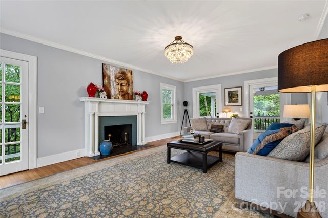 55 Edgemont Road, Asheville, NC 28801