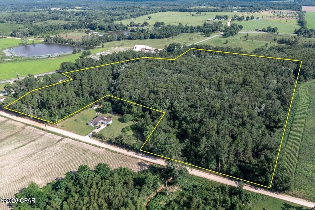 000 Hwy 173, Graceville, FL 32440