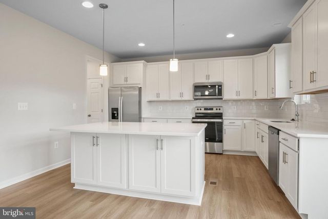 15115 BAYSHIRE PL, Swan Point, MD 20645