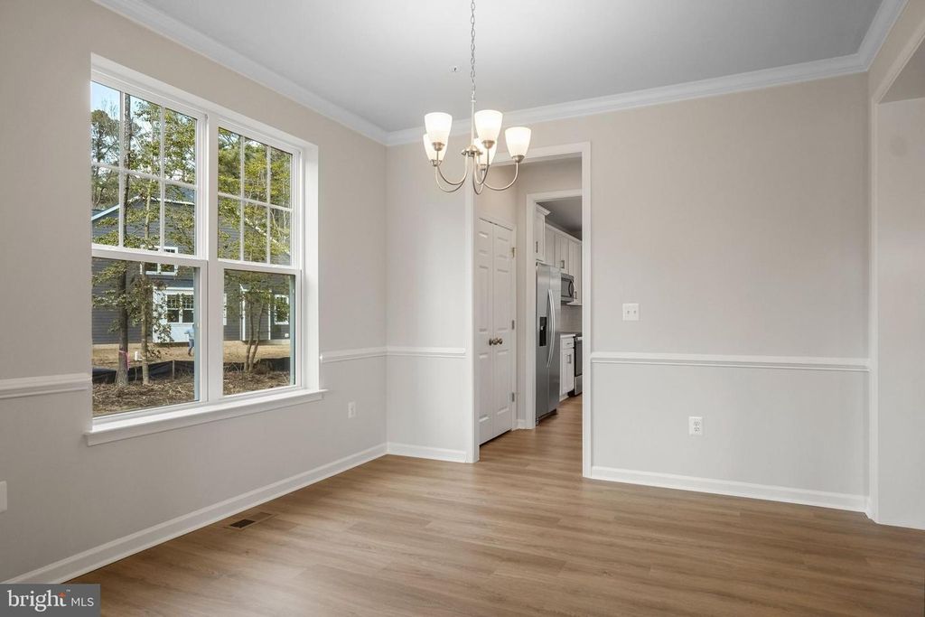 Image 20 of property listing at 15115 BAYSHIRE PL, Swan Point, MD 20645