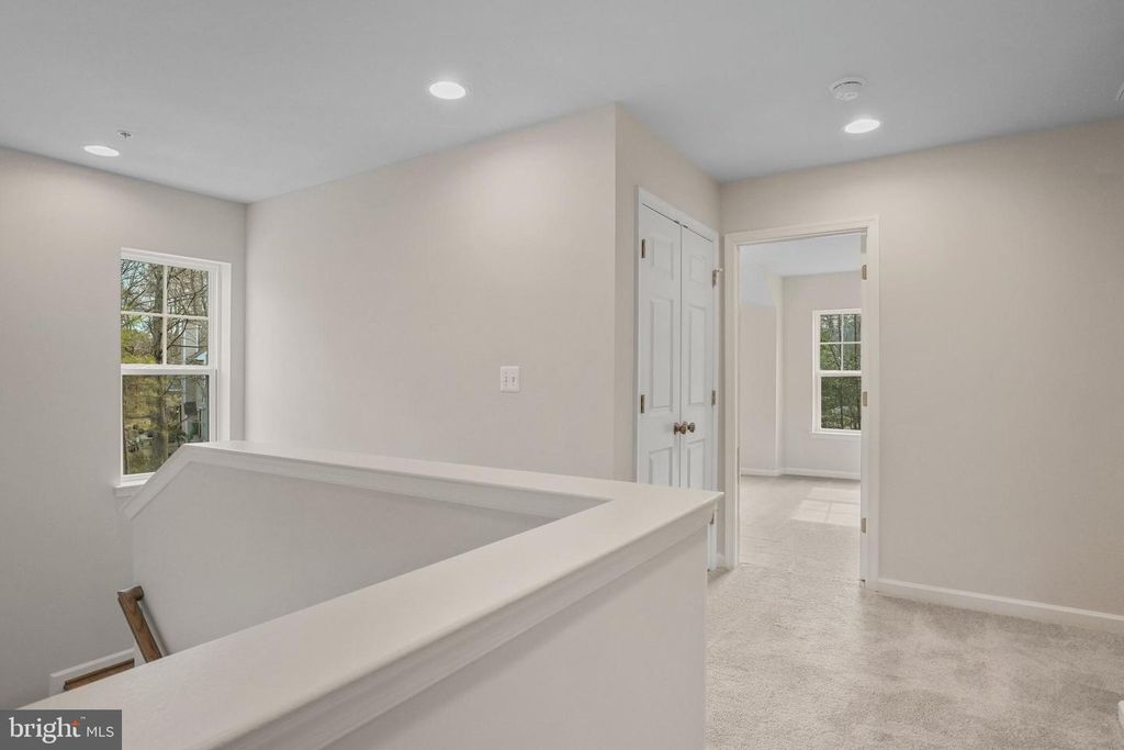 Image 33 of property listing at 15115 BAYSHIRE PL, Swan Point, MD 20645