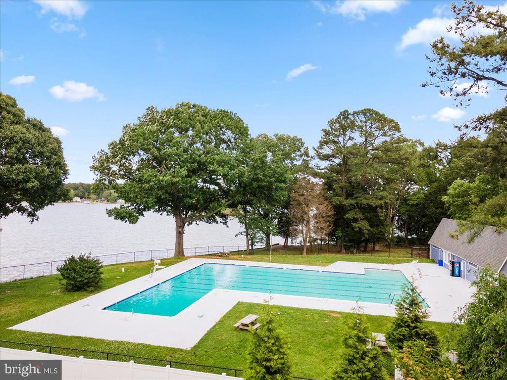 Image 57 of property listing at 15115 BAYSHIRE PL, Swan Point, MD 20645