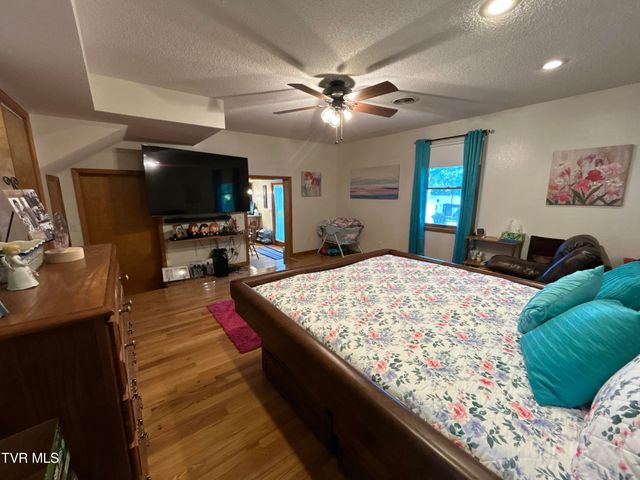 131 Southwest Beverly Avenue, Wise, VA 24293