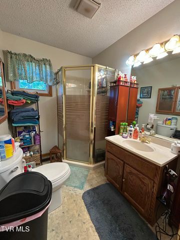 131 Southwest Beverly Avenue, Wise, VA 24293