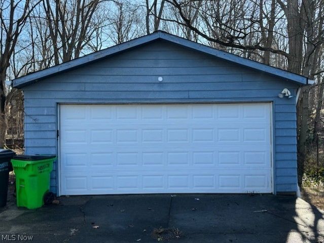 4586 E Berwald Road, South Euclid, OH 44121