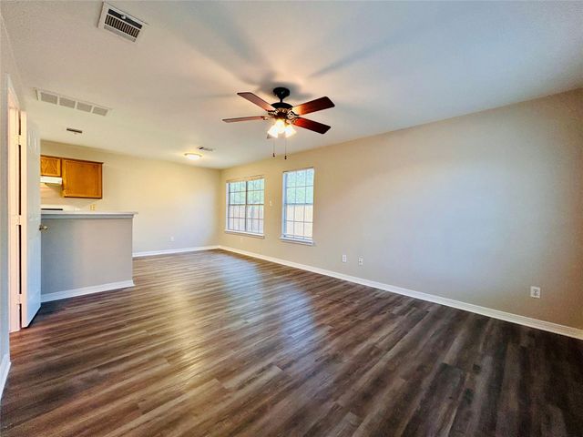 8511 Apple Carrie CV B, Austin, TX 78745