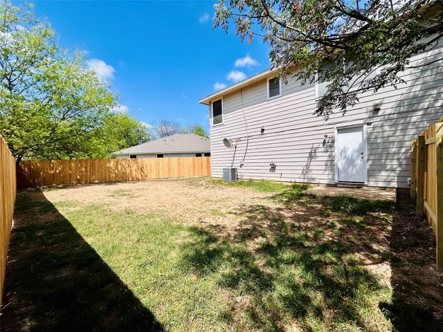 8511 Apple Carrie CV B, Austin, TX 78745