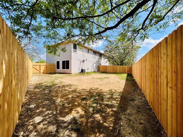 8511 Apple Carrie CV B, Austin, TX 78745