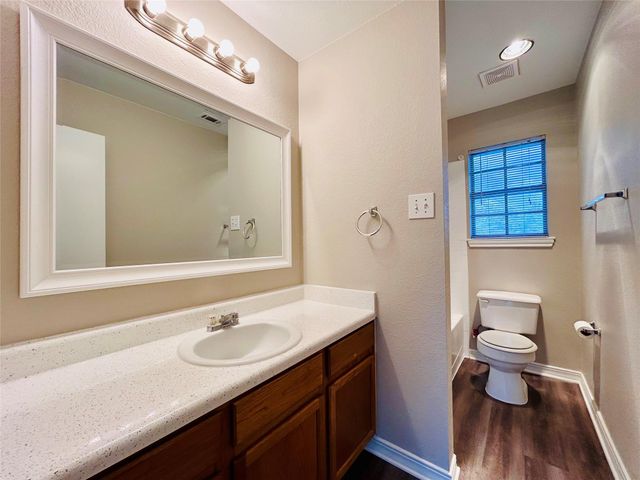 8511 Apple Carrie CV B, Austin, TX 78745