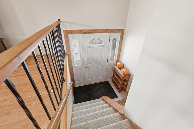 1650 Hickory Hill Drive, Eagan, MN 55122