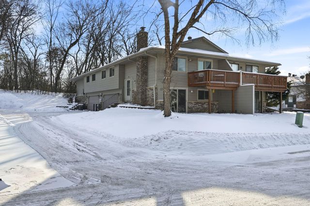 1650 Hickory Hill Drive, Eagan, MN 55122