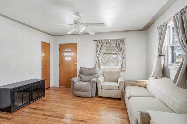 1105 S Jefferson Street, Bay City, MI 48708