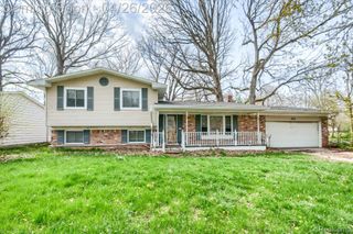 1173 Pickwick Place, Flint Charter Township, MI 48507