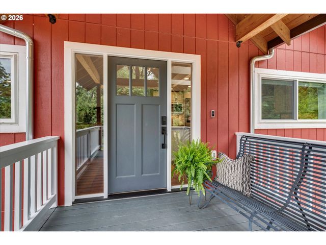 17280 S EADEN Rd, Oregon City, OR 97045
