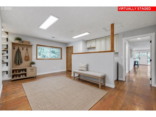 17280 S EADEN Rd, Oregon City, OR 97045