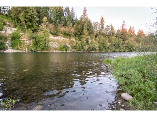 17280 S EADEN Rd, Oregon City, OR 97045
