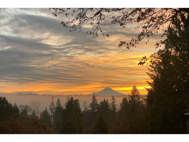 17280 S EADEN Rd, Oregon City, OR 97045