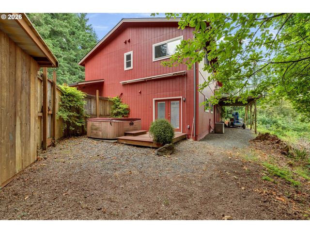 17280 S EADEN Rd, Oregon City, OR 97045