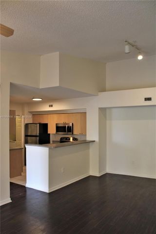 2400 E Preserve Way 304, Miramar, FL 33025