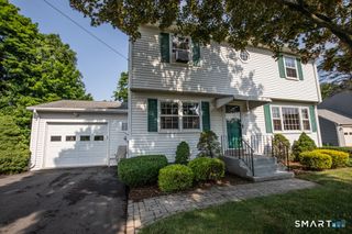 153 Fiesta Heights, Meriden, CT 06451