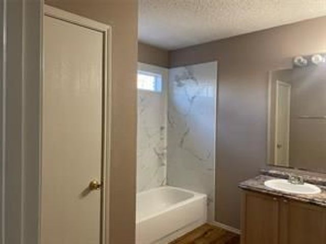 4211 Falcon Drive, Sherman, TX 75092