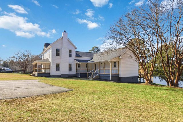 410 Berry Shoals Road, Duncan, SC 29334