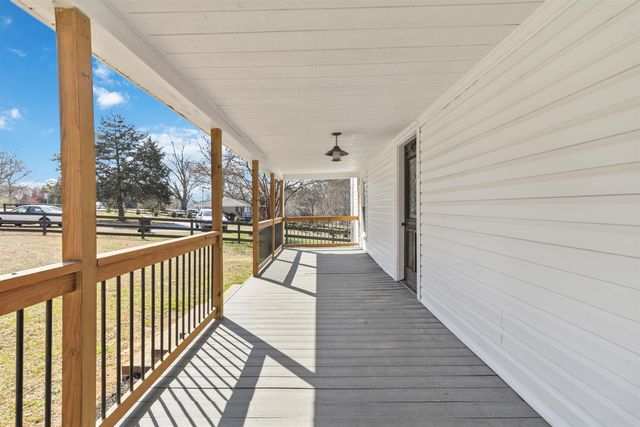 410 Berry Shoals Road, Duncan, SC 29334