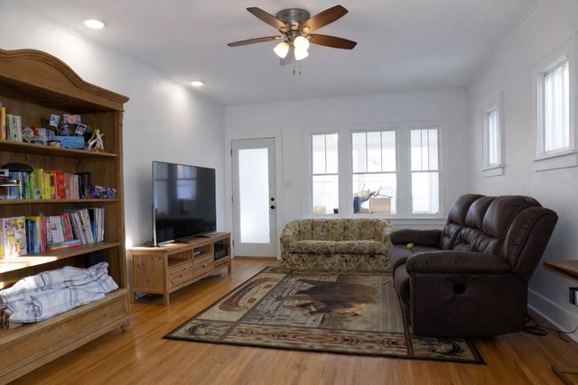 804 Beacon St SW, Minot, ND 58701