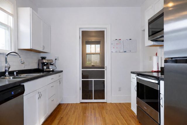 804 Beacon St SW, Minot, ND 58701