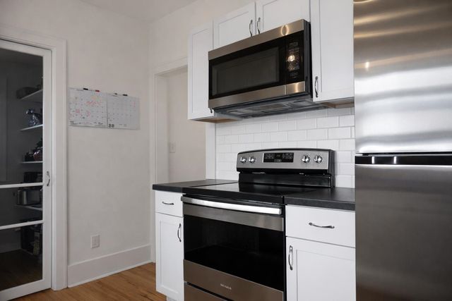 804 Beacon St SW, Minot, ND 58701