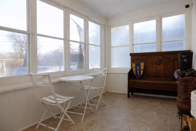 804 Beacon St SW, Minot, ND 58701