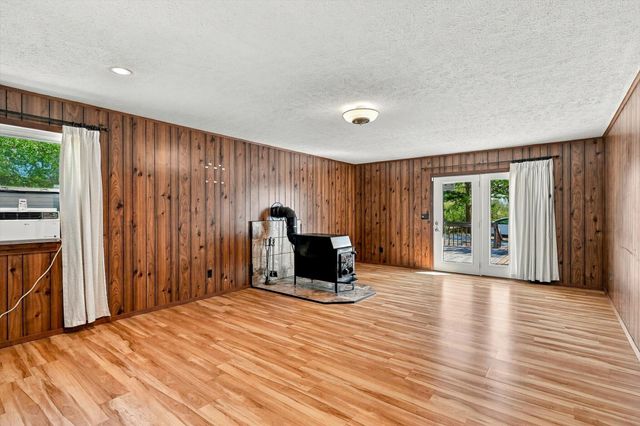 1191 Bobcat Road, Rogersville, MO 65742