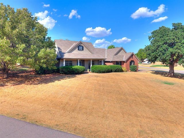 7001 Mid Iron Lane, Edmond, OK 73025