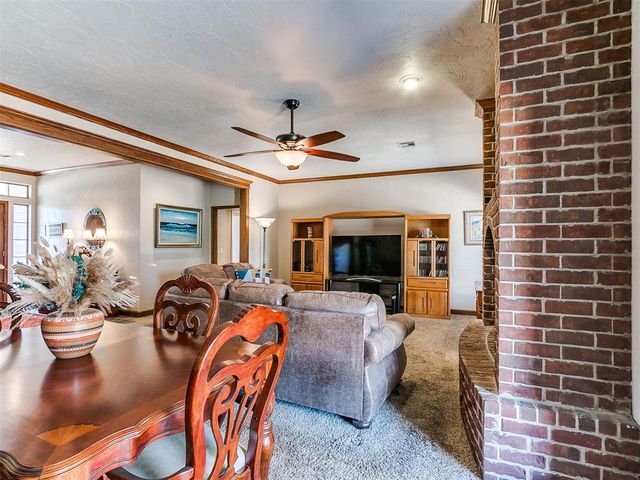 7001 Mid Iron Lane, Edmond, OK 73025