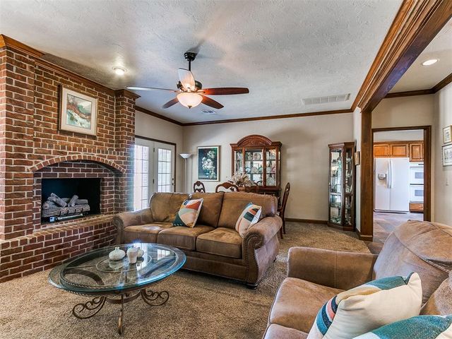 7001 Mid Iron Lane, Edmond, OK 73025