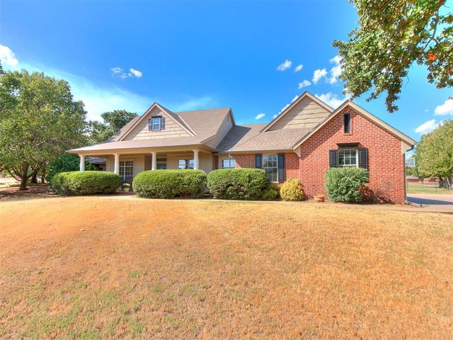 7001 Mid Iron Lane, Edmond, OK 73025