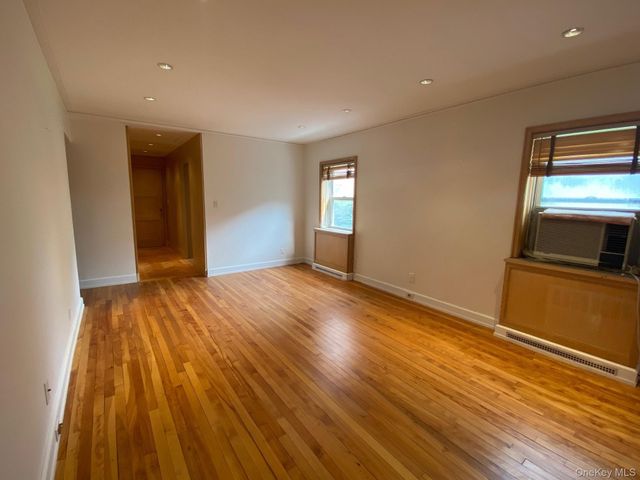 330 S Broadway C-1, Tarrytown, NY 10591