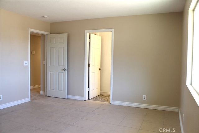 13933 Quinnault Road, Apple Valley, CA 92307