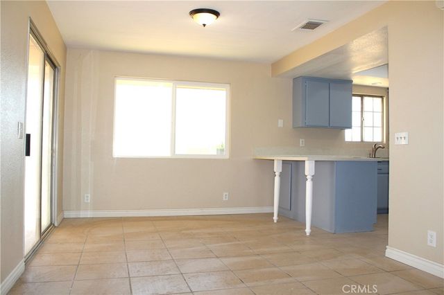 13933 Quinnault Road, Apple Valley, CA 92307