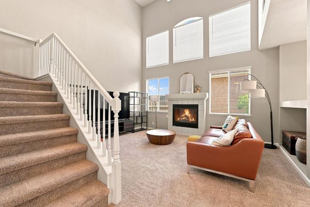 644 Chorley Ct, Folsom, CA 95630