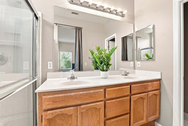 644 Chorley Ct, Folsom, CA 95630