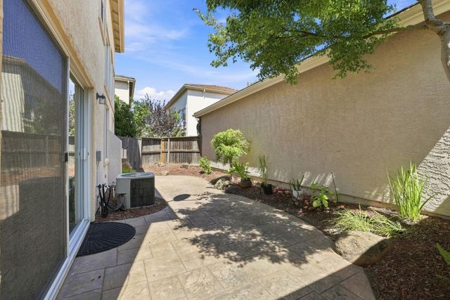 644 Chorley Ct, Folsom, CA 95630