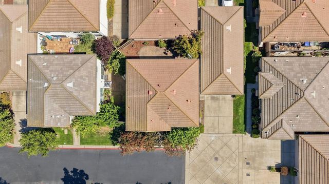 644 Chorley Ct, Folsom, CA 95630