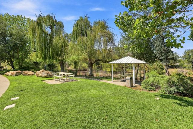 644 Chorley Ct, Folsom, CA 95630